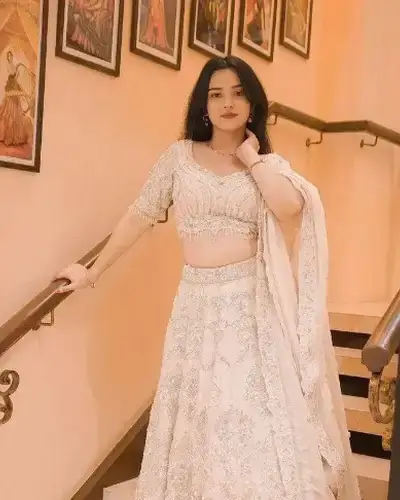 Escort Service In Nandanvan